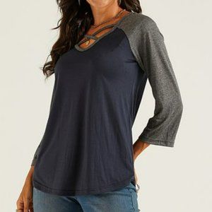 Suzanne Betro Weekend Navy & Gray Crisscross-Neck Raglan Tee - Size: 2X